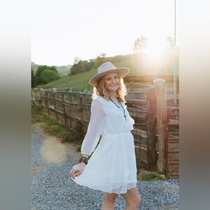 Meet your Posher, Bristyn